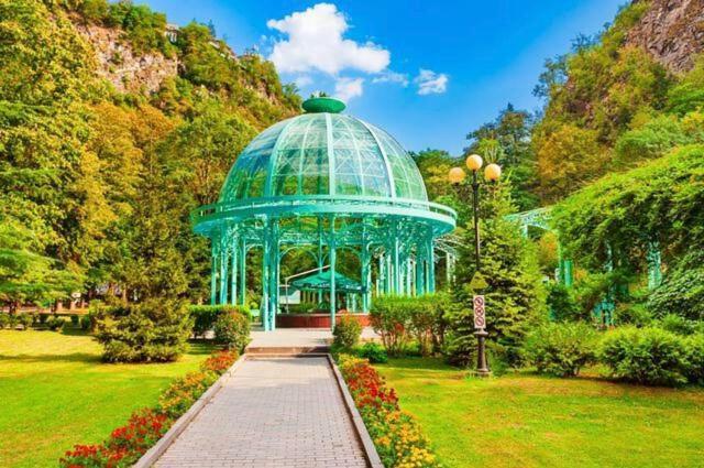 Holiday Borjomi Qvibisi Buitenkant foto
